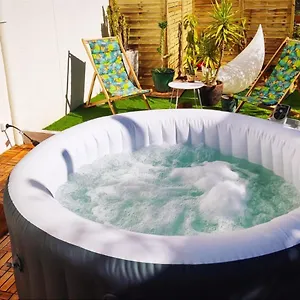 Superbe Avec Jacuzzi Avec Jardin Privé Hébergement de vacances Lyon