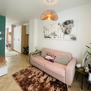 Apartment Le Nid Douillet De Patricia, Paris