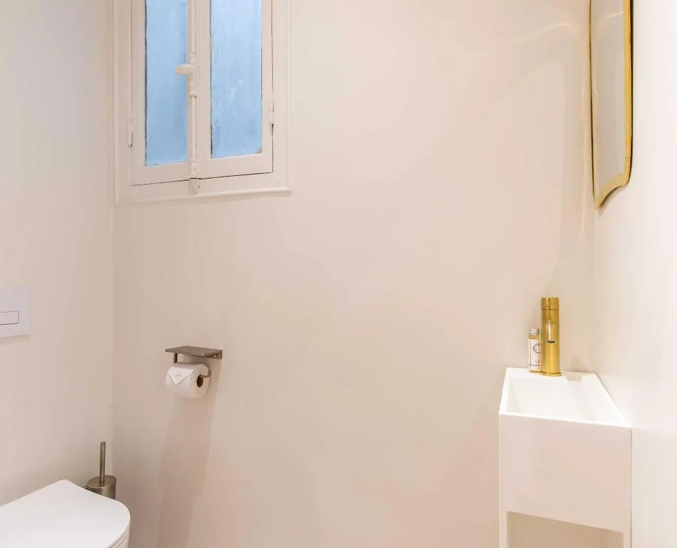 Petite Residence 4 Apt - Bastille-Gare De Lyon - 6P Paris 0*,  France